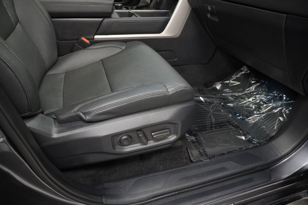 Used 2025 Toyota Tundra Limited image 53