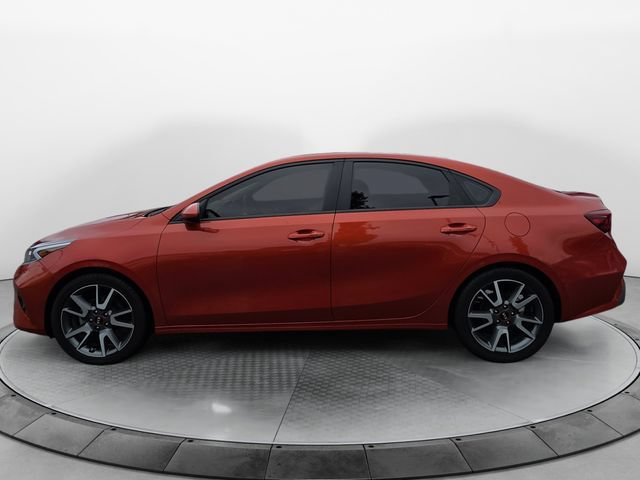 Used 2023 Kia Forte LXS FWD image 2