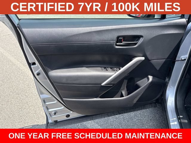 Used 2025 Toyota Corolla Cross AWD Hybrid image 13