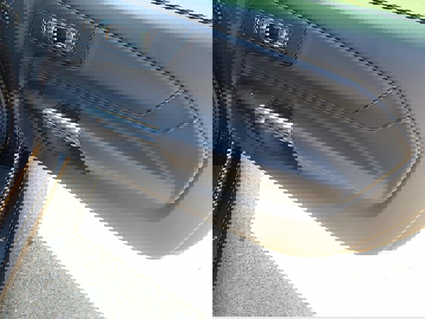 Used 2024 Ford Mustang Premium image 16