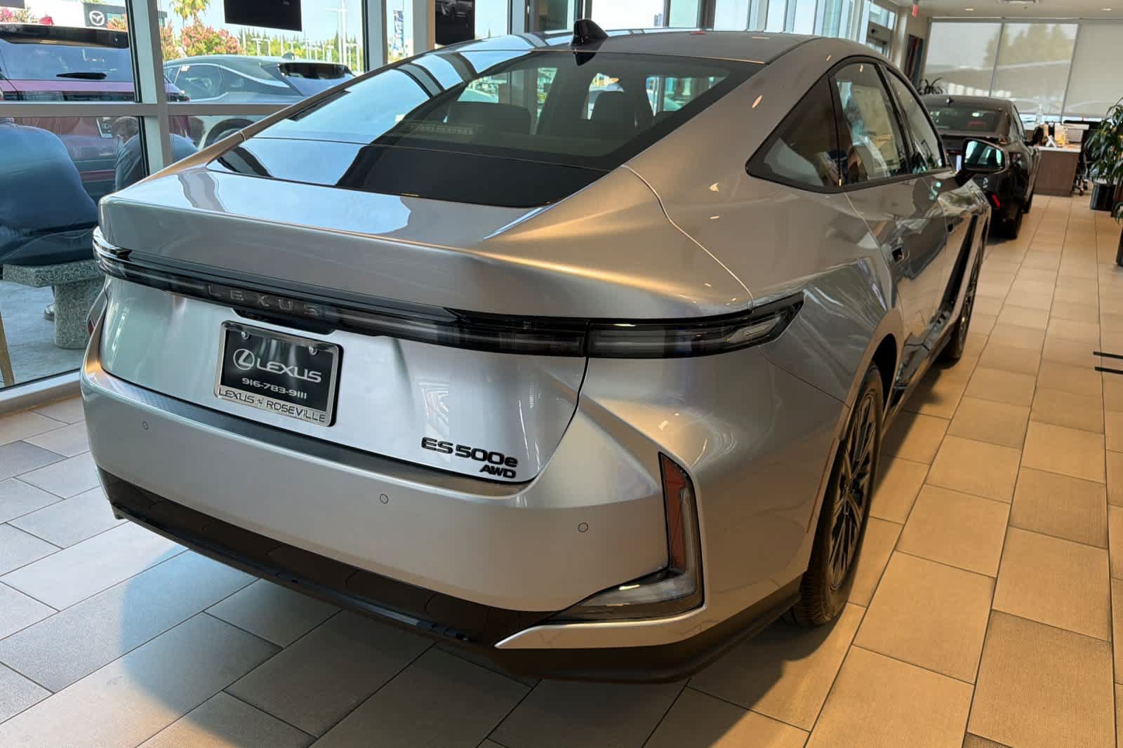 New 2026 Lexus ES 500e AWD/4WD image 2