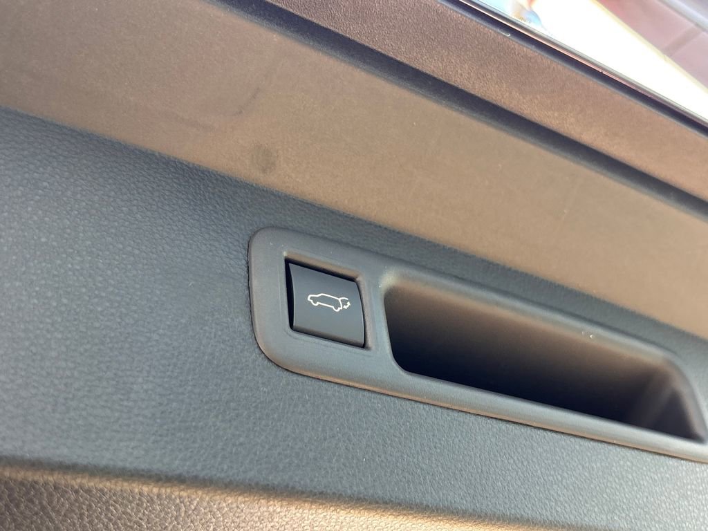 New 2026 Toyota Highlander Limited image 34