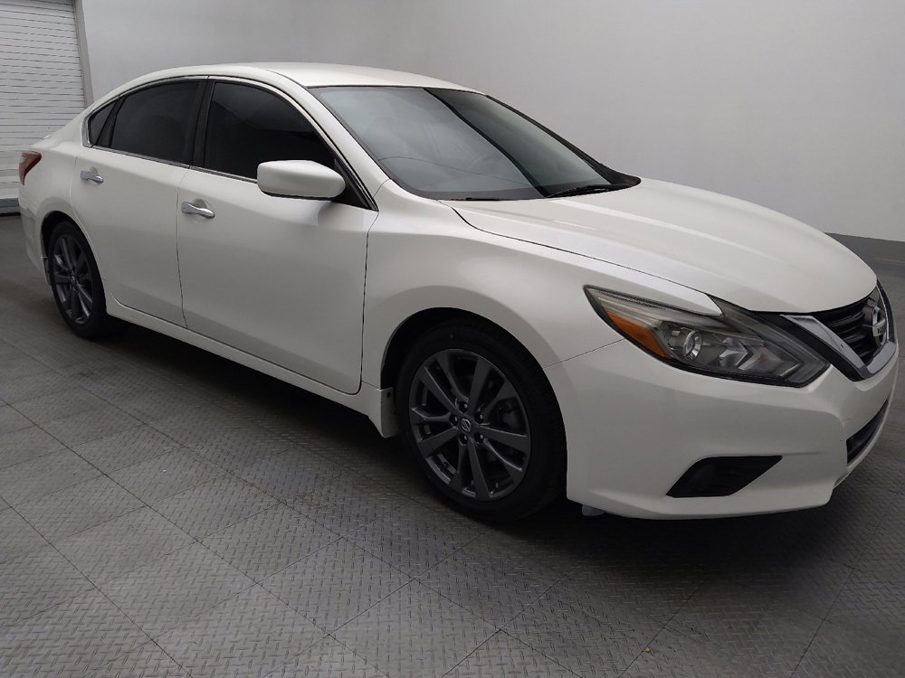 Used 2018 Nissan Altima 2.5 SR w/ SR Special Edition image 11