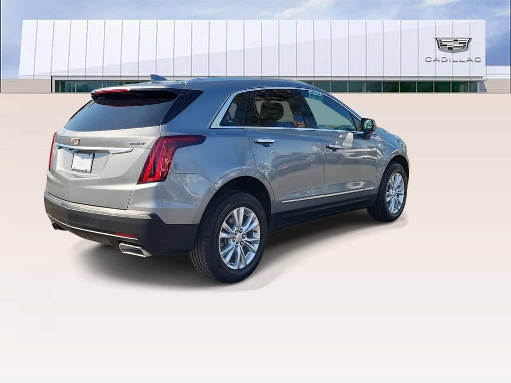 Certified 2024 Cadillac XT5 Luxury FWD image 8