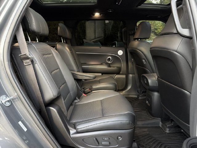 Used 2026 Hyundai Palisade Calligraphy FWD image 18