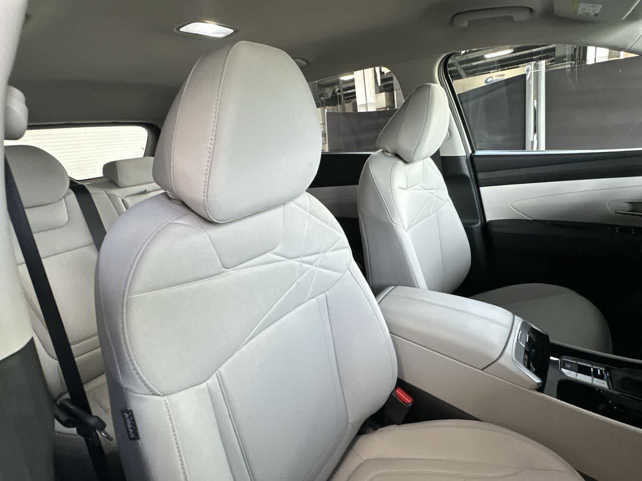 Used 2026 Hyundai Tucson SE FWD image 27