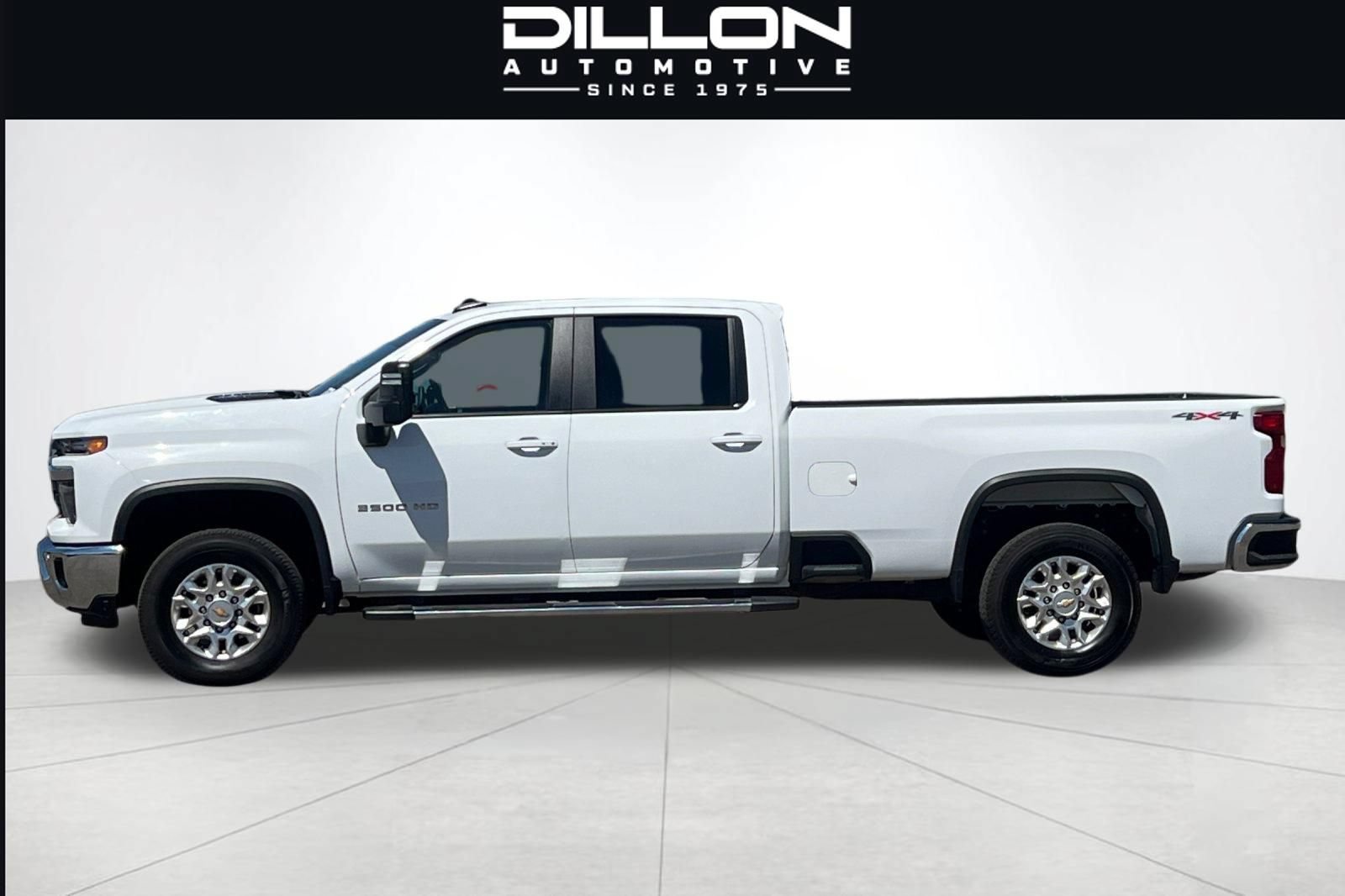 Used 2025 Chevrolet Silverado 3500 LT w/ Safety Package AWD/4WD image 7