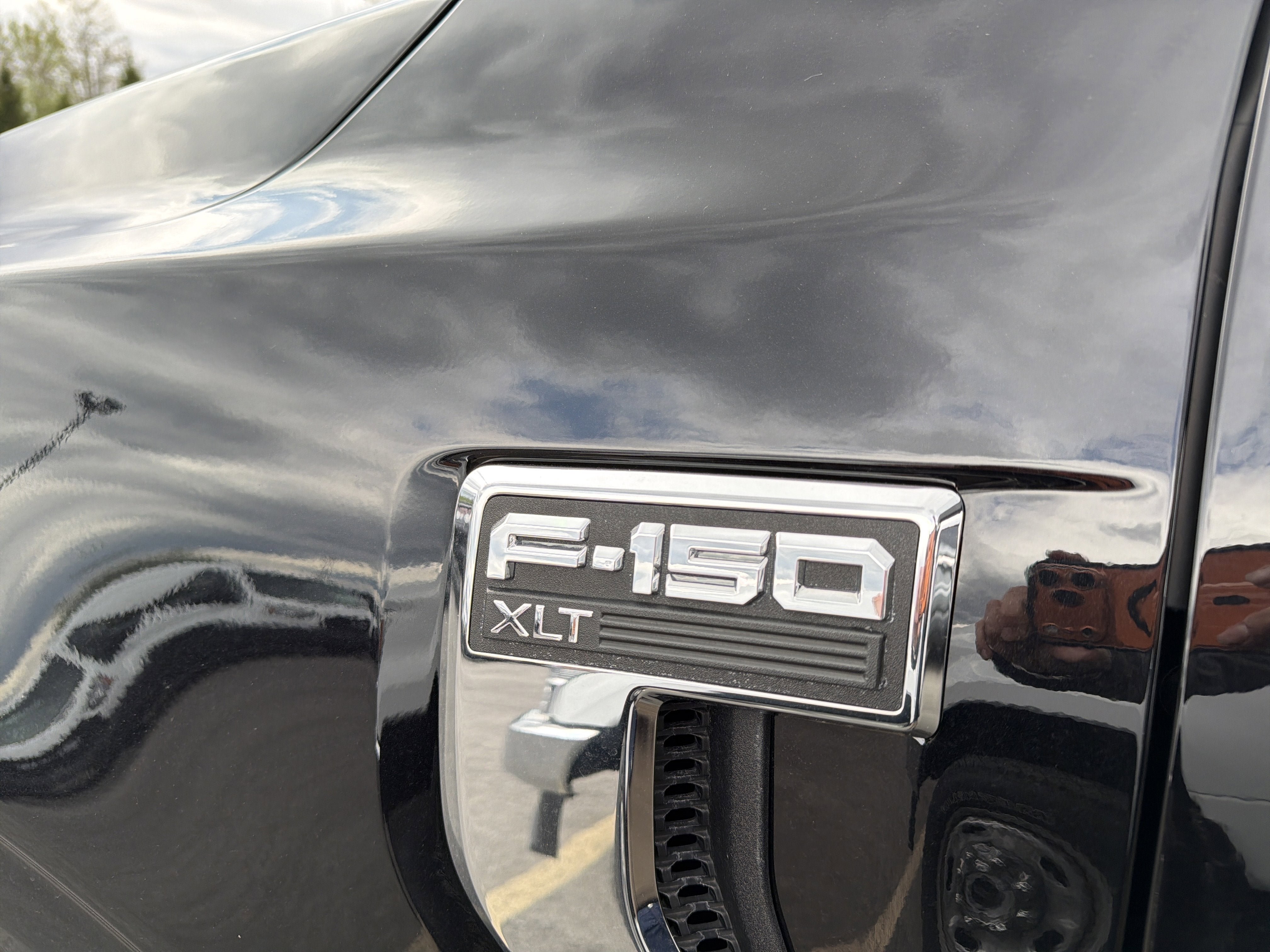 Used 2023 Ford F150 XLT w/ Equipment Group 302A High AWD/4WD image 8