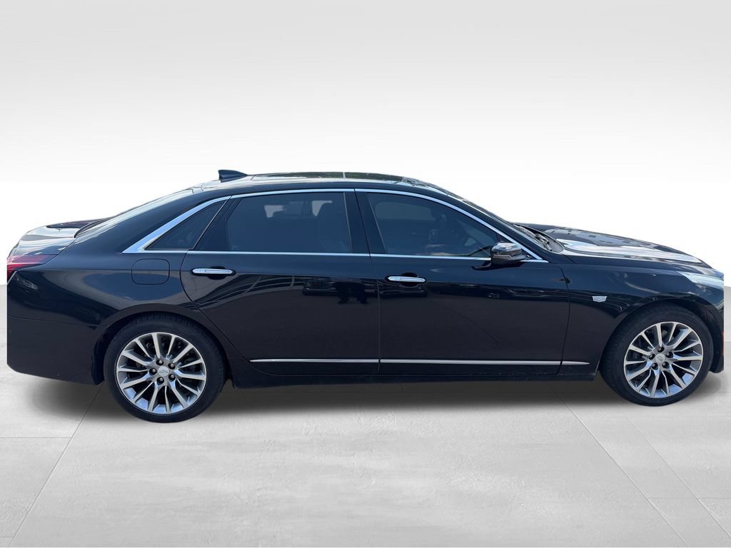 Used 2018 Cadillac CT6 Luxury AWD/4WD image 5
