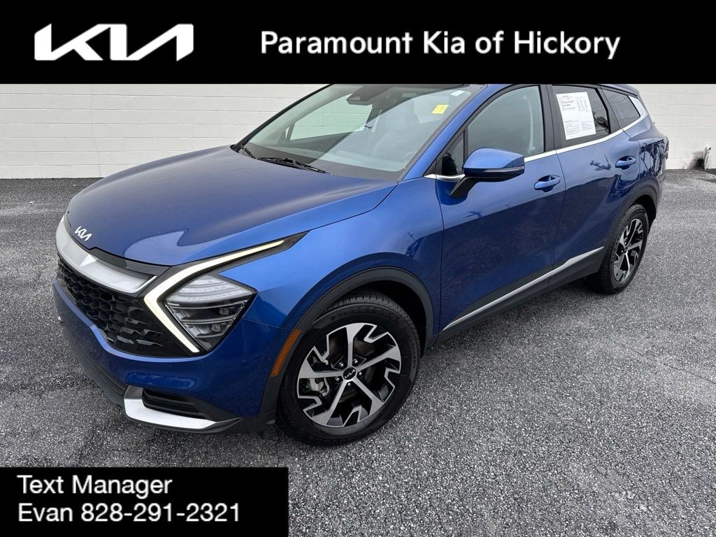 Used 2024 Kia Sportage EX FWD image 1