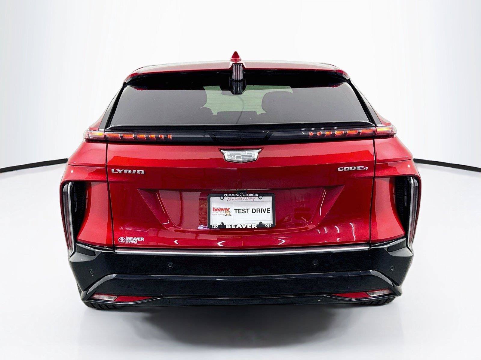 Used 2024 Cadillac Lyriq Luxury AWD/4WD image 12