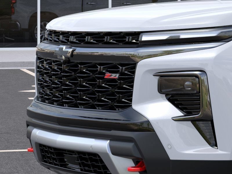 New 2027 Chevrolet Traverse Z71 w/ Enhanced Driving Package AWD/4WD image 14
