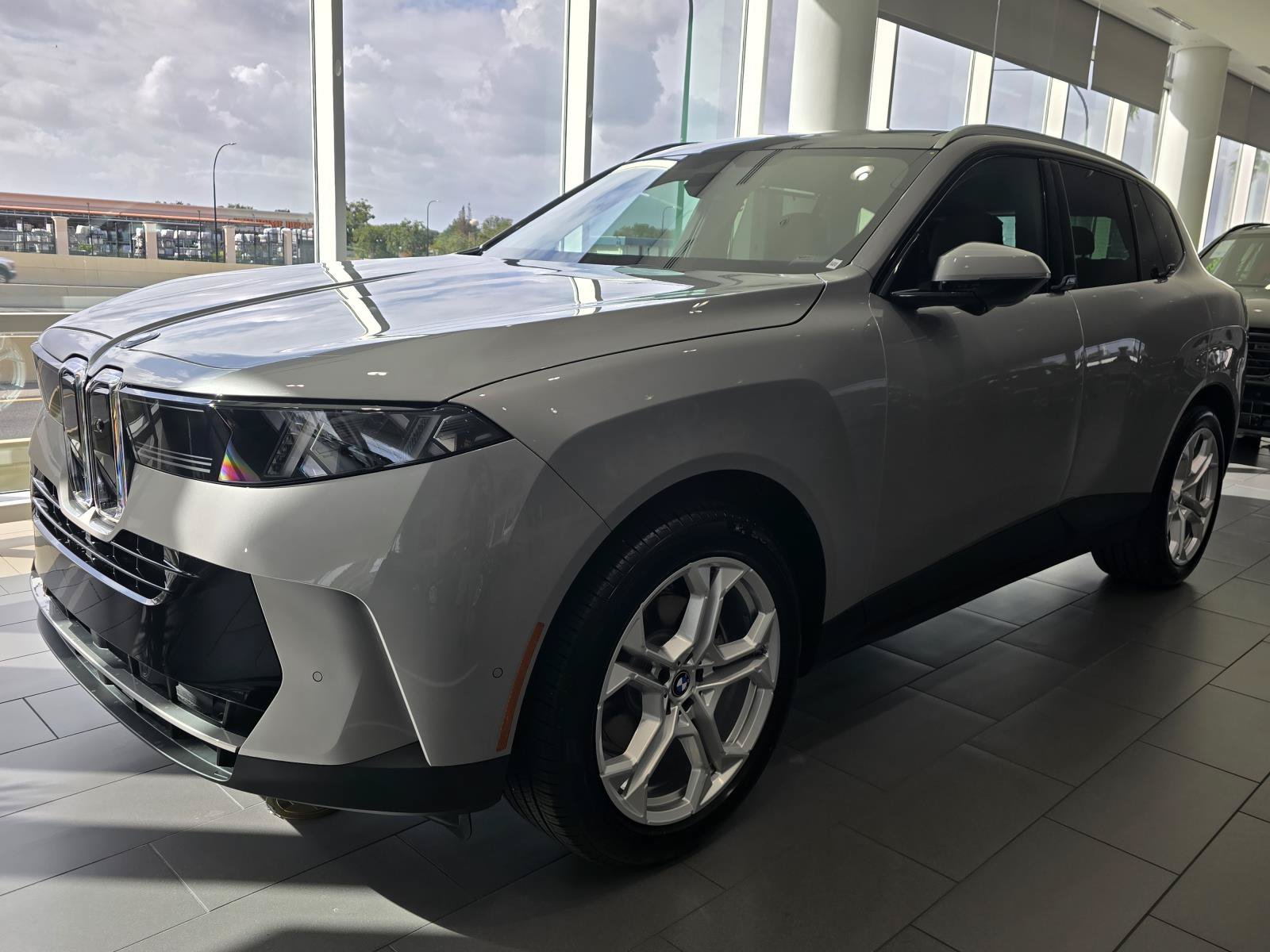 New 2027 BMW X5 xDrive40i w/ Climate Package AWD/4WD image 9