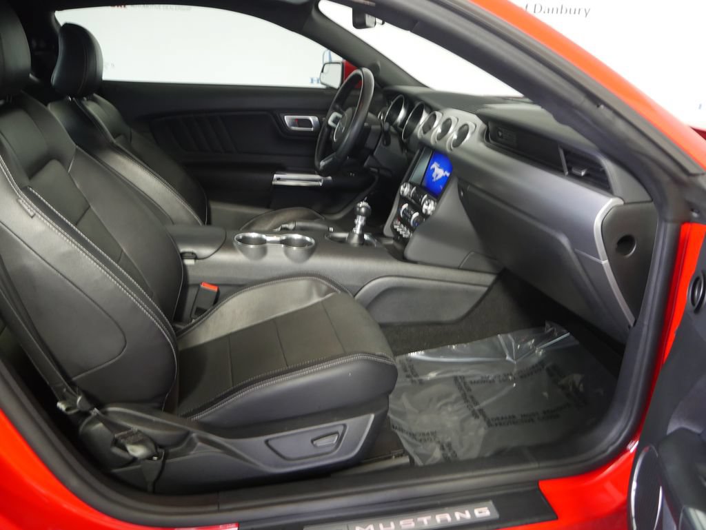 Used 2020 Ford Mustang GT Premium RWD image 6