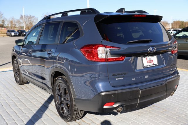 Certified 2025 Subaru Ascent Onyx Edition image 3