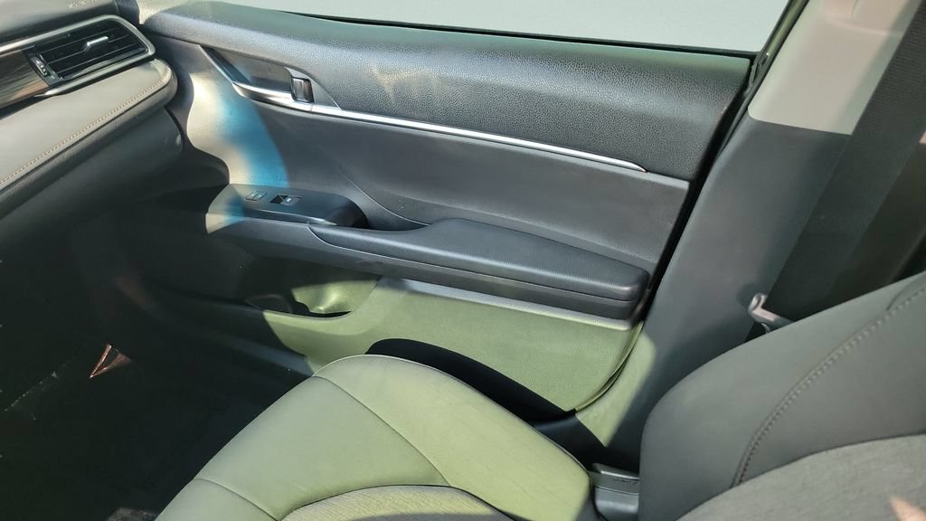 Certified 2020 Toyota Camry LE FWD image 13