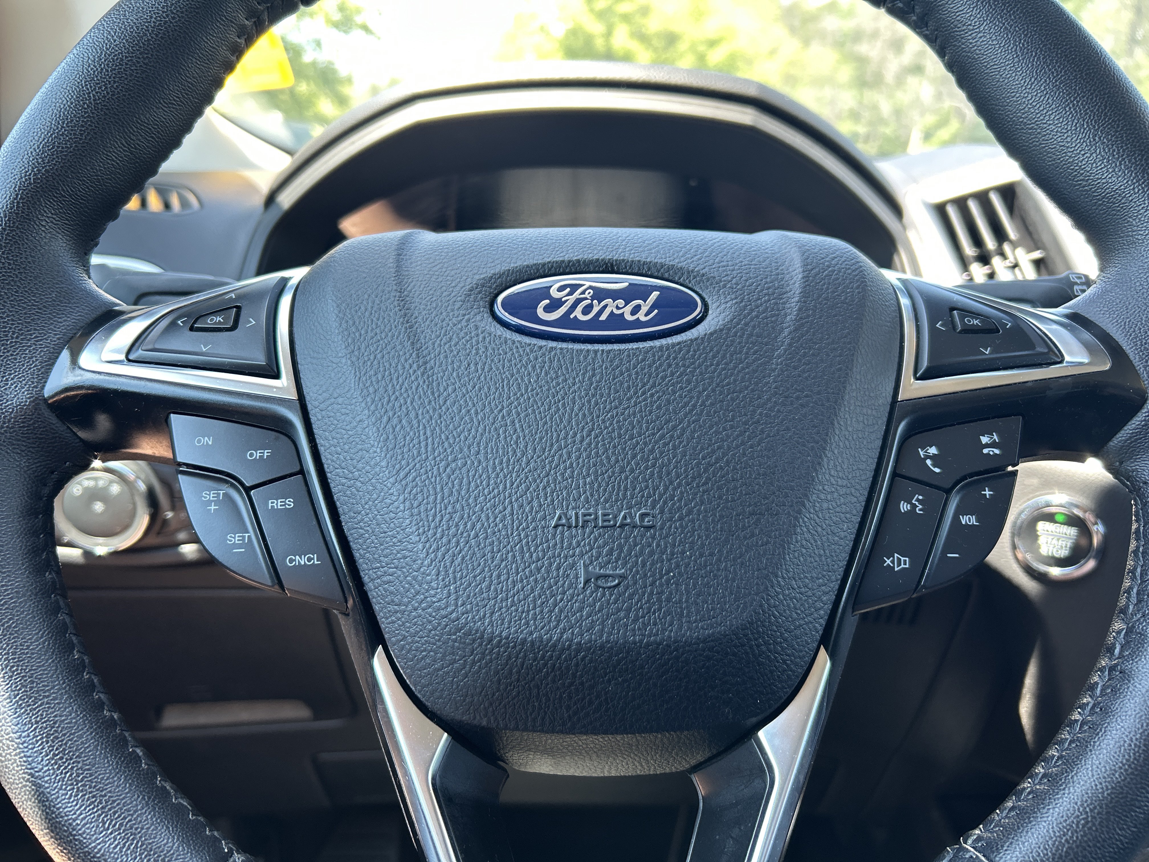 Used 2024 Ford Edge SEL w/ Convenience Package AWD/4WD image 14