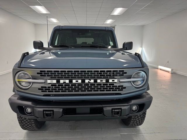 New 2025 Ford Bronco Badlands image 2