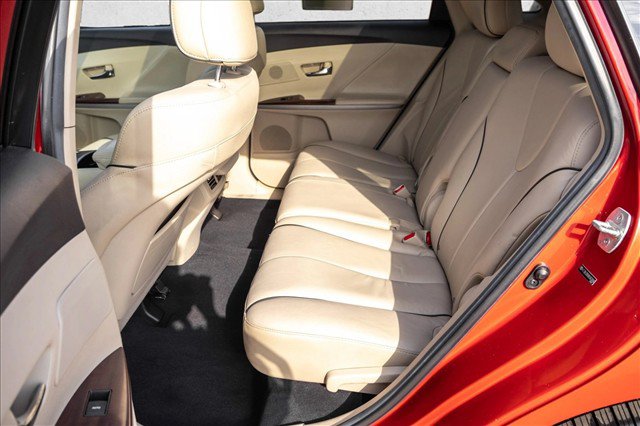 Used 2011 Toyota Venza AWD w/ Premium Pkg #2 image 22