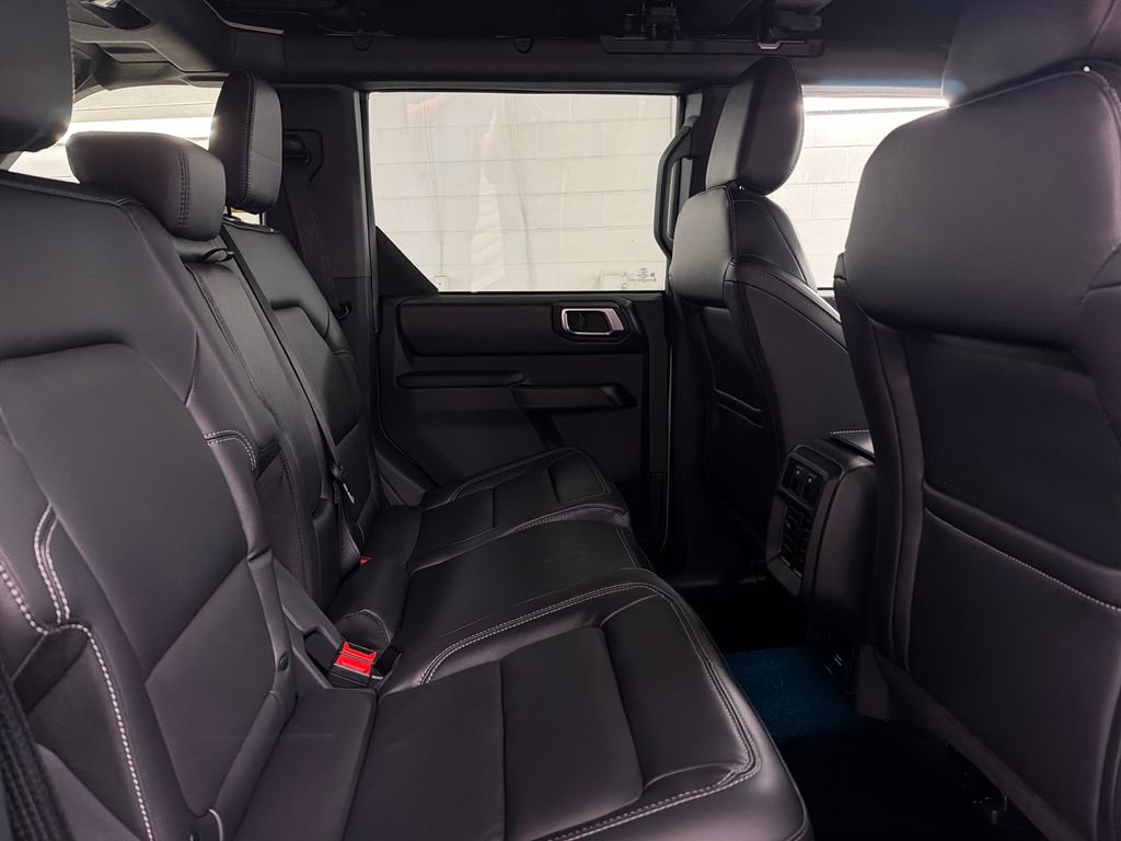 New 2026 Ford Bronco Outer Banks w/ Sasquatch Package AWD/4WD image 29