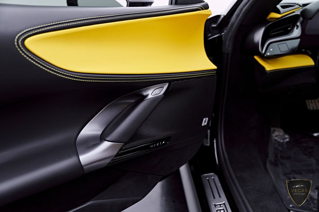 Used 2024 Ferrari SF90 Spider AWD/4WD image 51