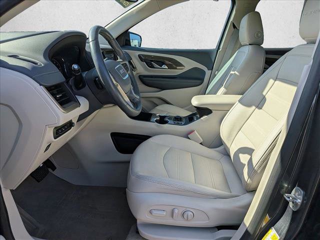 Used 2022 GMC Terrain Denali w/ Denali Premium Package AWD/4WD image 23