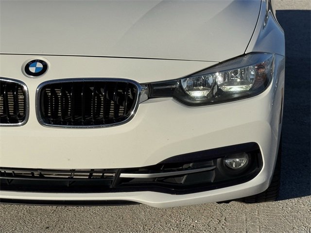 Used 2016 BMW 328i Sedan image 9