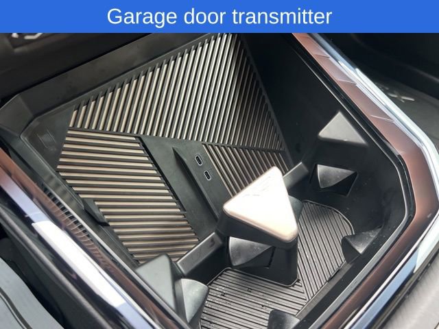 Used 2025 BMW X3 xDrive30i w/ Convenience Package image 18