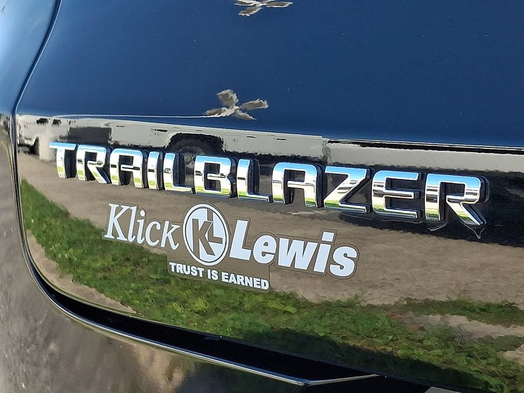 Used 2026 Chevrolet TrailBlazer LS w/ LS Convenience Package FWD image 31