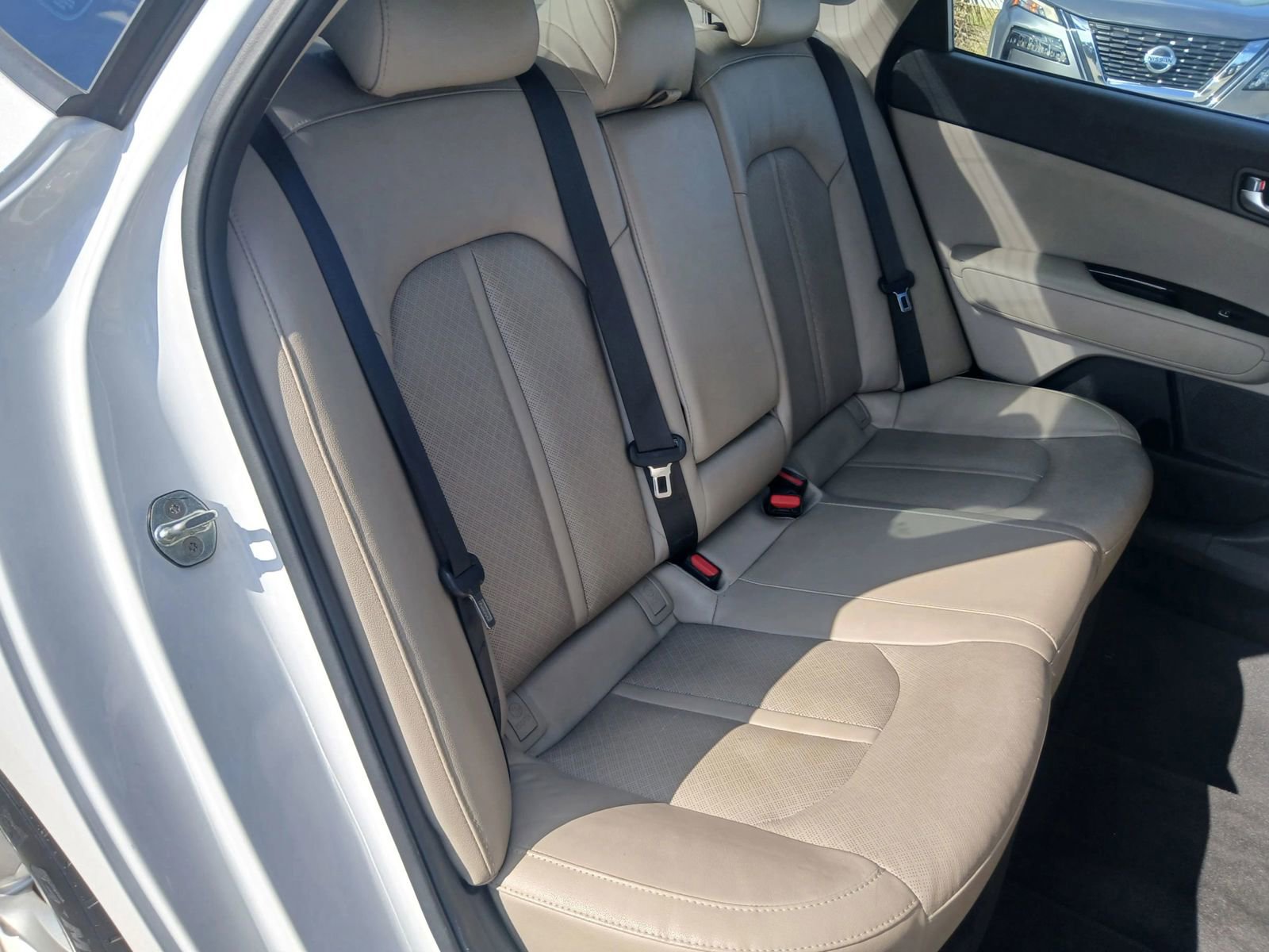 Used 2018 Kia Optima EX w/ Technology Package FWD image 14