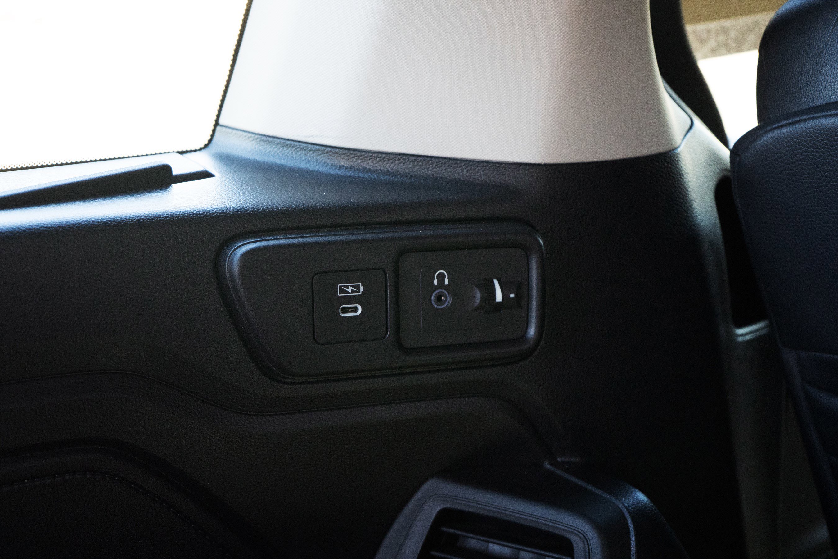 Certified 2025 Honda Odyssey Elite image 47