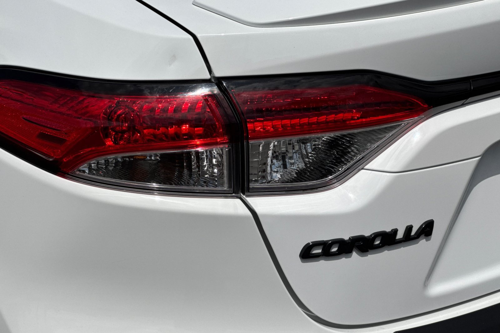 Certified 2022 Toyota Corolla SE w/ Carpet Mat Package (TMS) FWD image 33