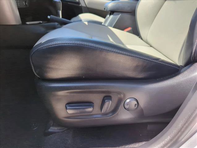 Certified 2017 Toyota RAV4 Limited image 13