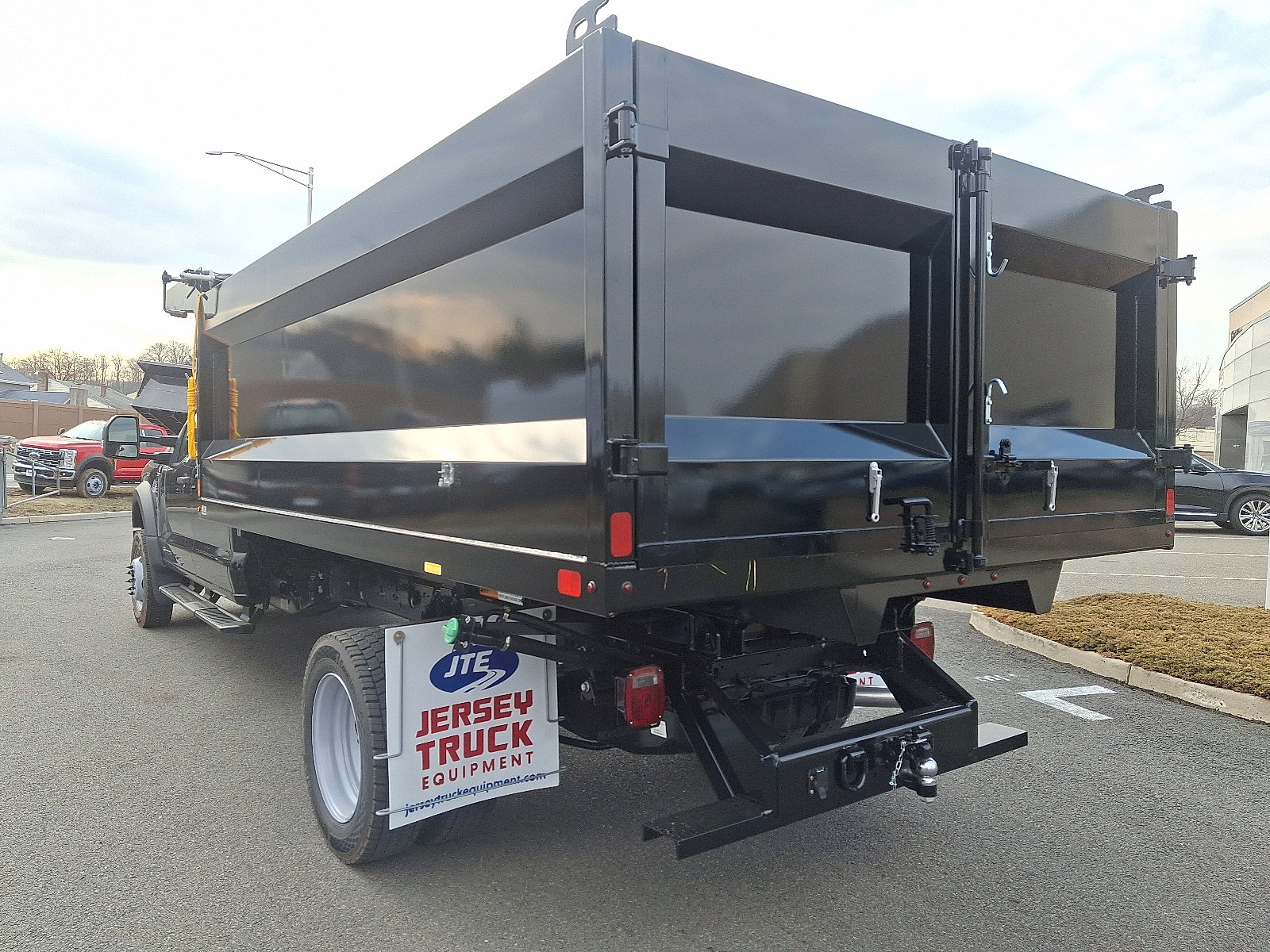 New 2024 Ford F550 4x4 Crew Cab Super Duty image 6