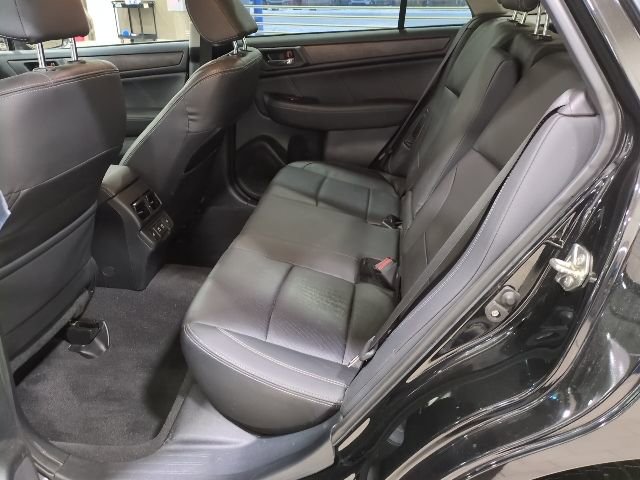 Used 2019 Subaru Outback 2.5i Limited image 16