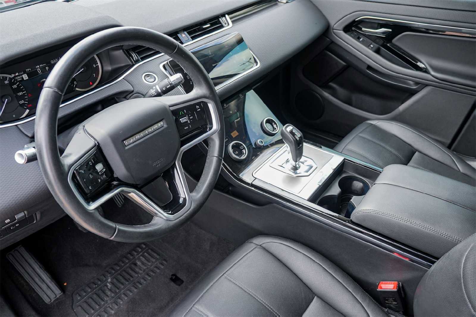 Used 2022 Land Rover Range Rover Evoque S image 2