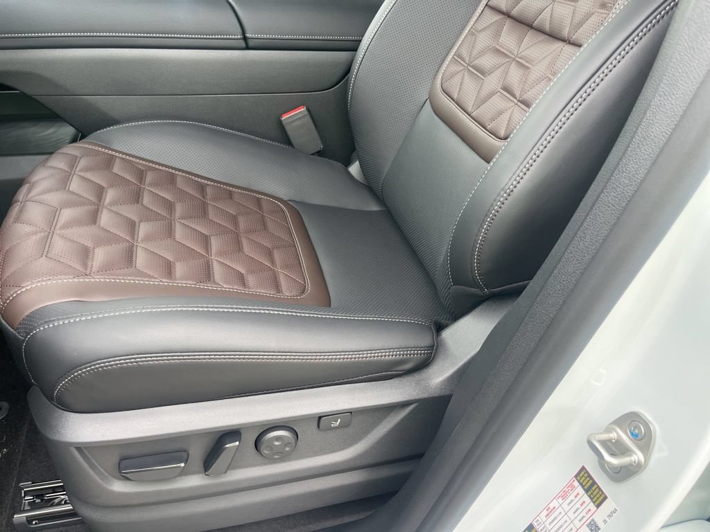 New 2026 Nissan Armada Platinum Reserve AWD/4WD image 9