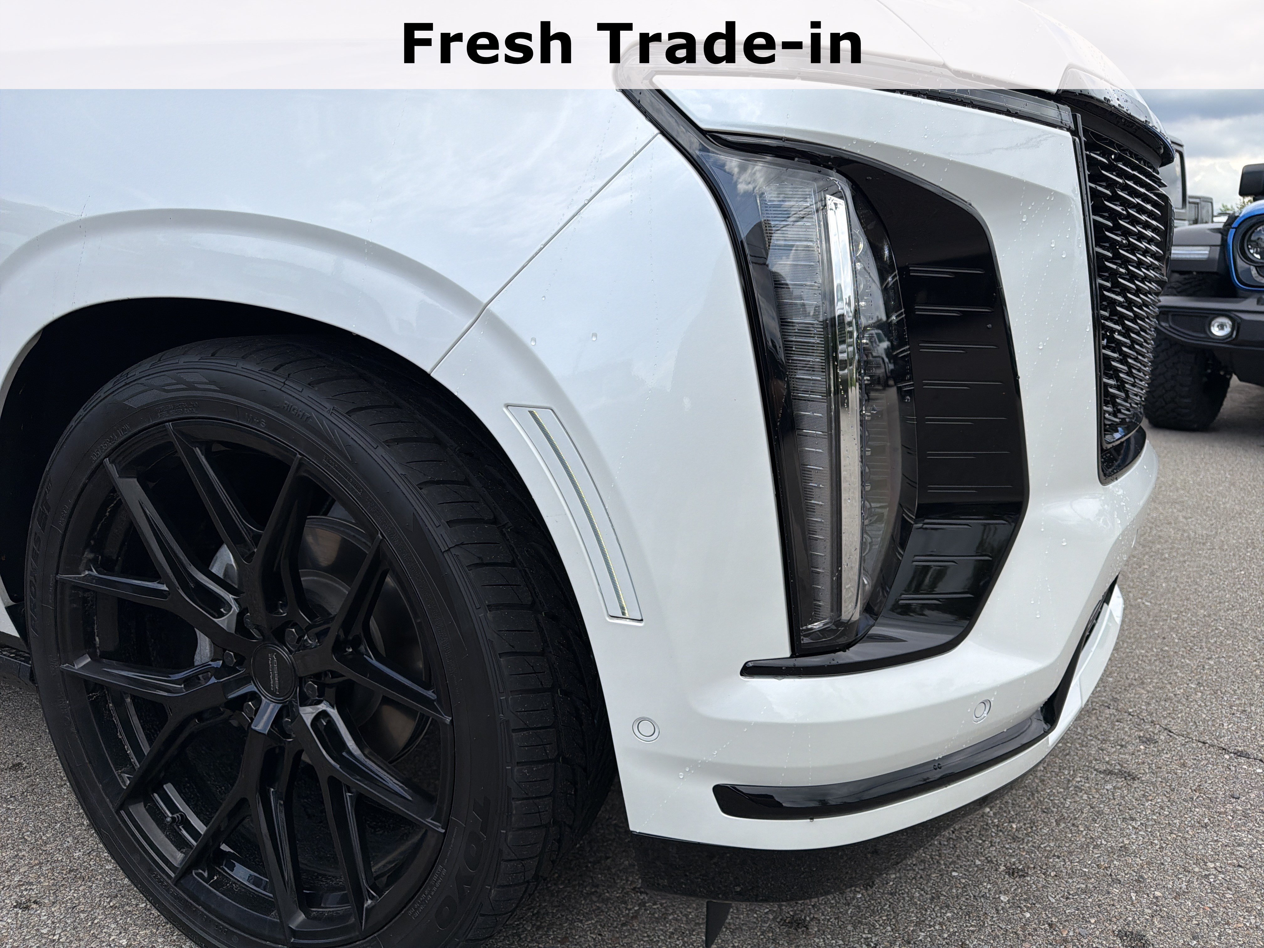 Used 2025 Cadillac Escalade Sport w/ Touring Package AWD/4WD image 13
