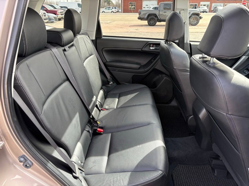 Used 2016 Subaru Forester 2.5i Limited image 15