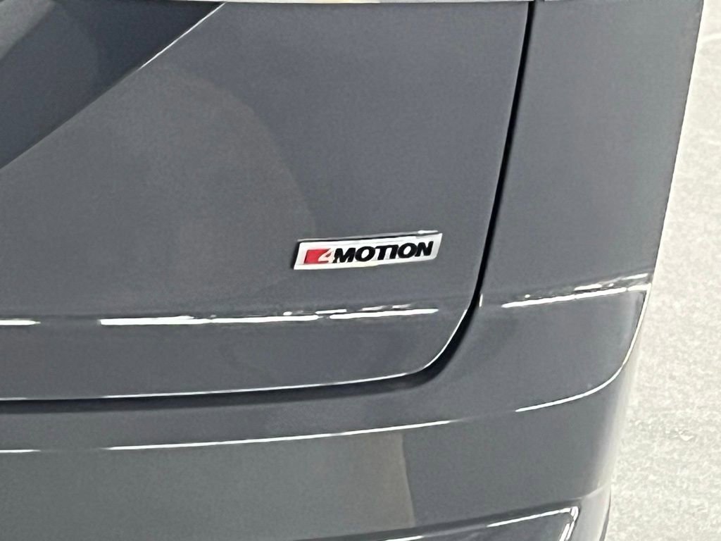 Used 2022 Volkswagen Atlas Cross Sport SE w/ Panoramic Sunroof Package image 36