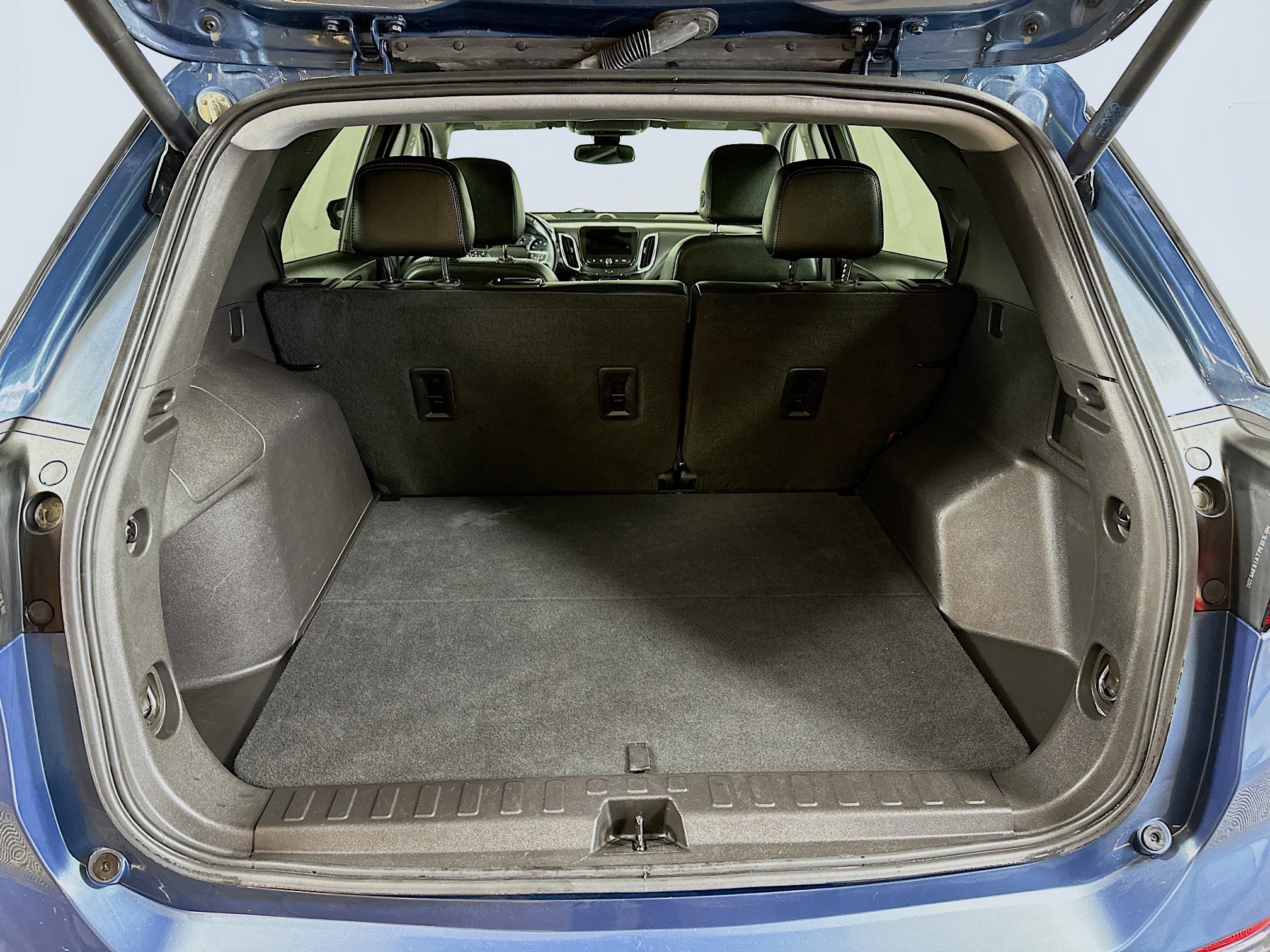 Used 2024 Chevrolet Equinox Premier AWD/4WD image 23