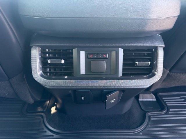 Used 2025 Ford F150 Platinum w/ Equipment Group 702A High AWD/4WD image 22