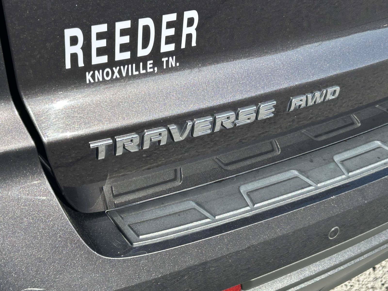 Used 2017 Chevrolet Traverse LT AWD/4WD image 12