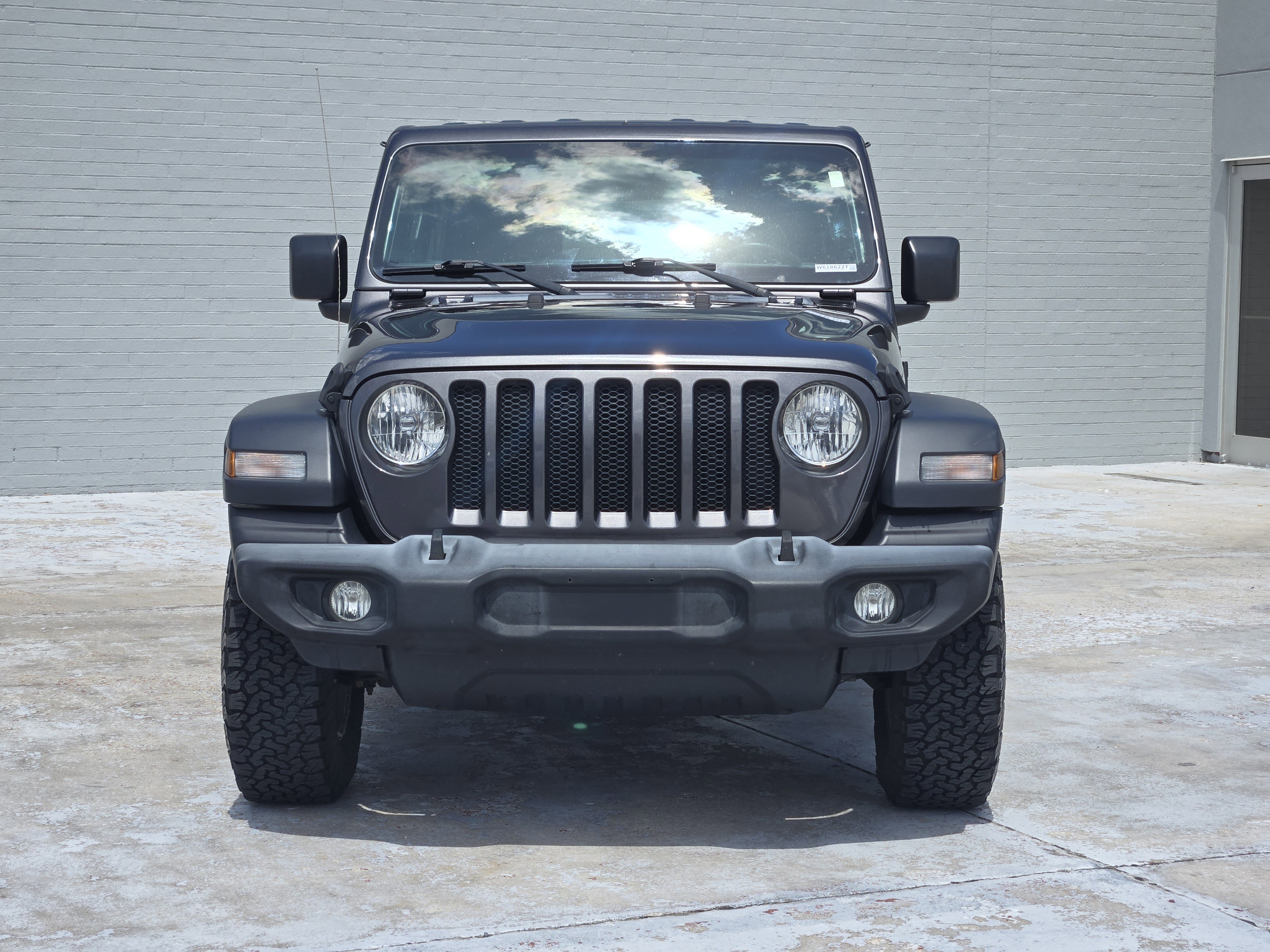 Used 2019 Jeep Wrangler Unlimited Sport S AWD/4WD video 2