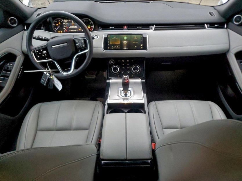 Used 2023 Land Rover Range Rover Evoque SE image 7