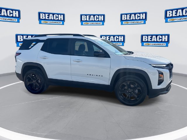 New 2027 Chevrolet Equinox LT w/ Convenience Package II FWD image 9