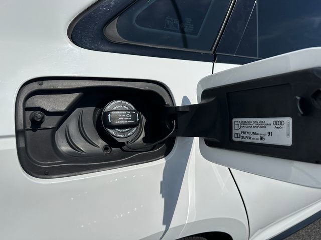 Used 2018 Audi A4 2.0T Premium Plus w/ Premium Plus Package image 13