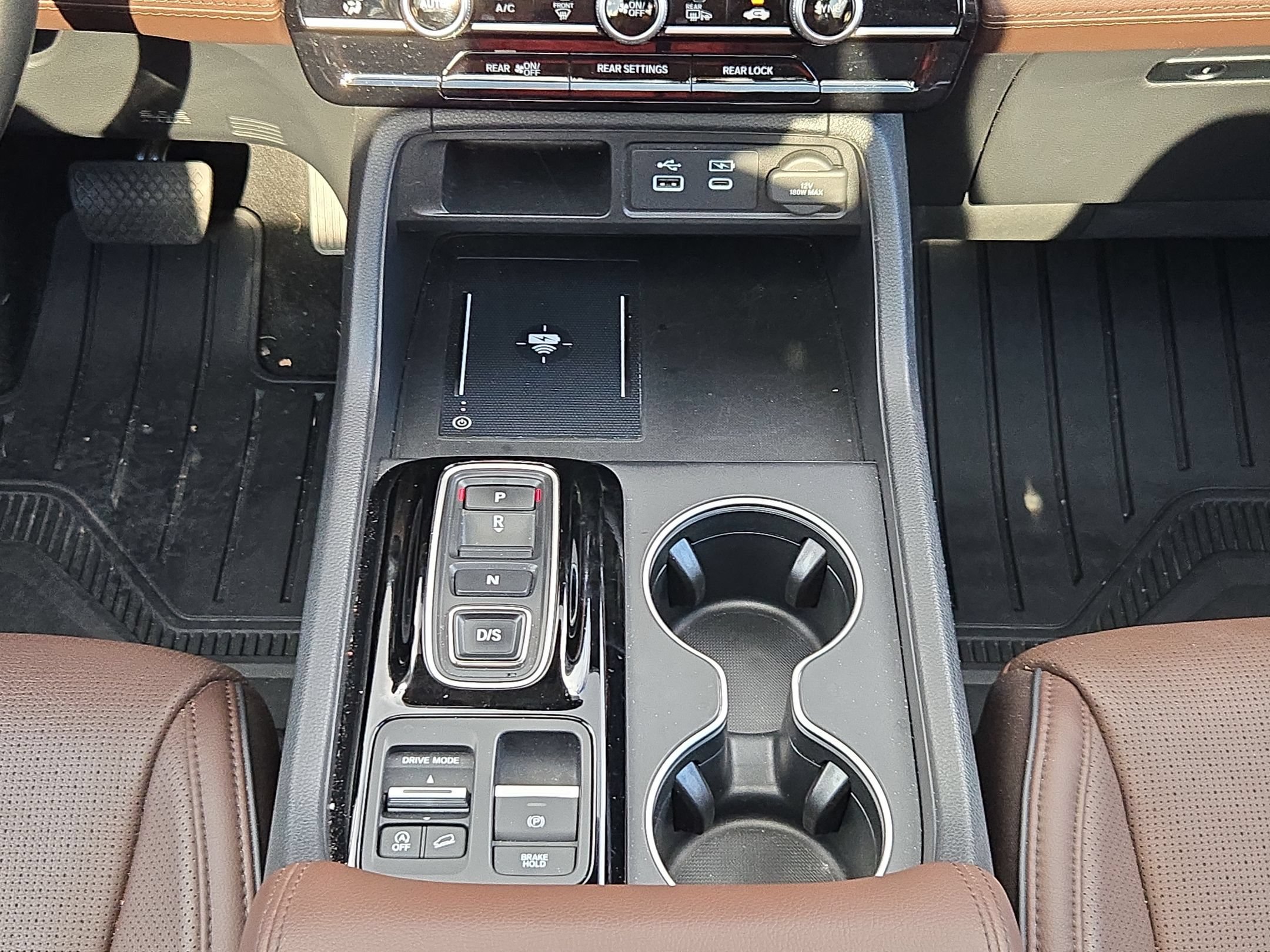 Used 2023 Honda Pilot Elite image 19