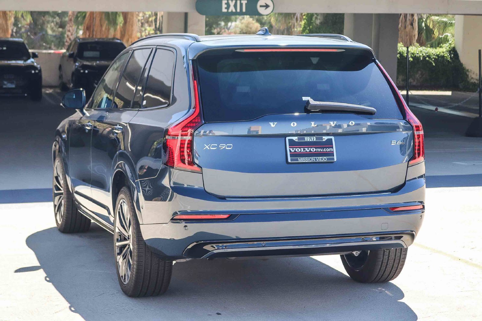 New 2027 Volvo XC90 B6 Ultra AWD/4WD image 4