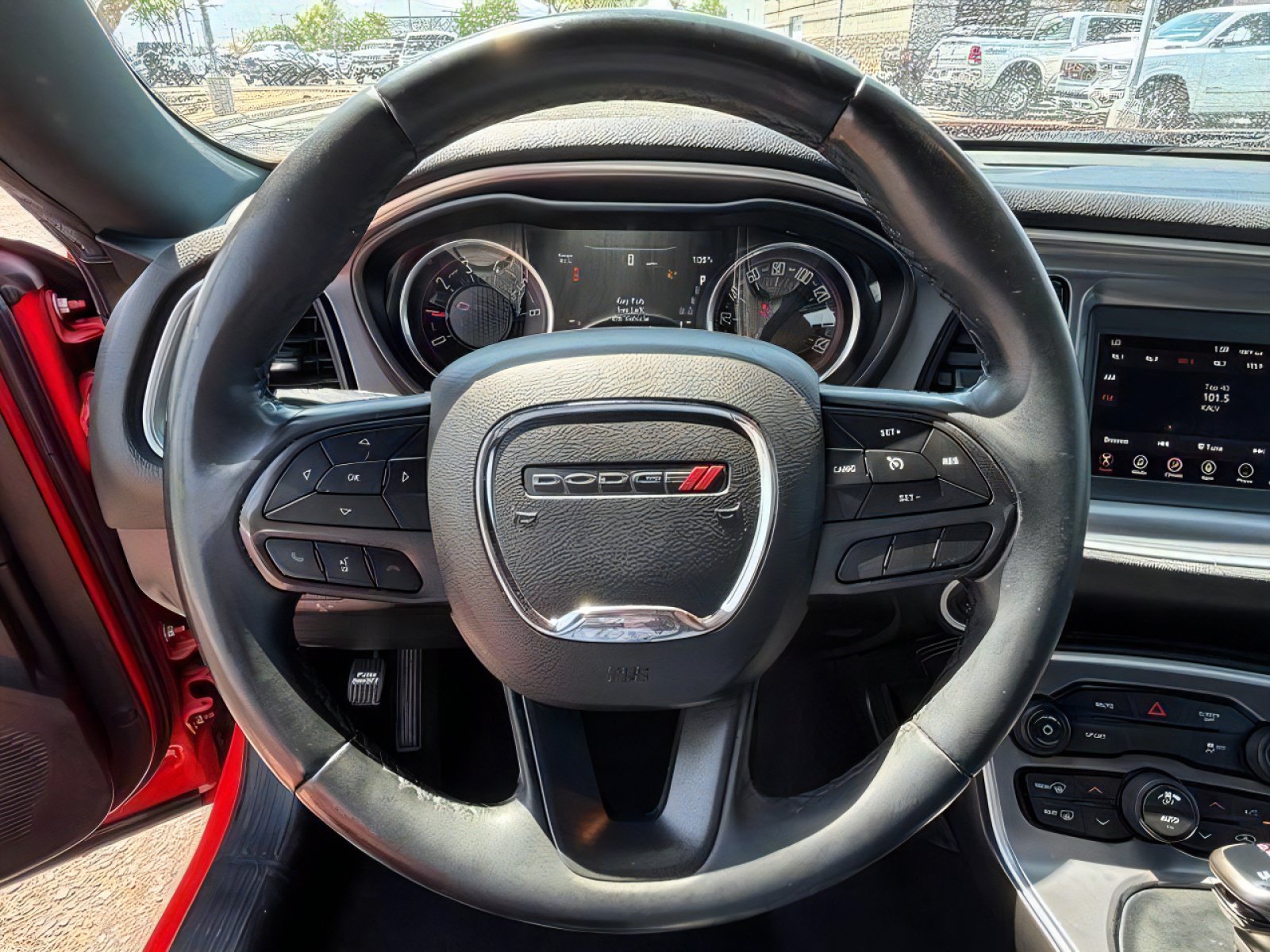 Used 2020 Dodge Challenger SXT RWD image 12